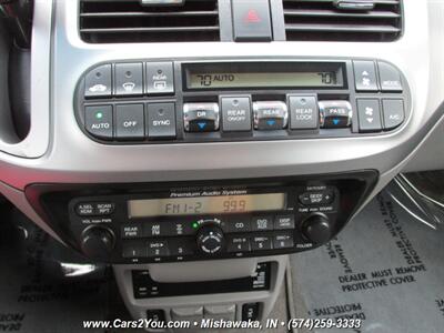 2010 Honda Odyssey Touring   - Photo 35 - Mishawaka, IN 46545