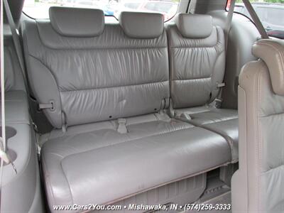 2010 Honda Odyssey Touring   - Photo 21 - Mishawaka, IN 46545