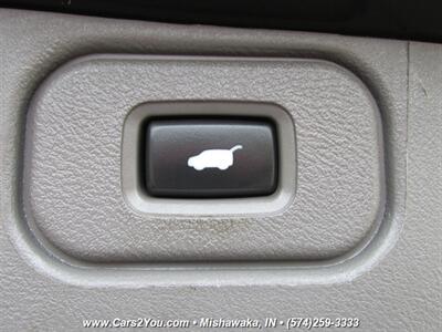 2010 Honda Odyssey Touring   - Photo 20 - Mishawaka, IN 46545