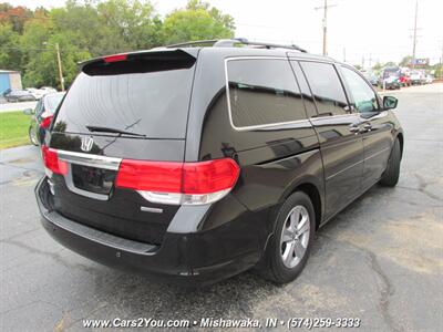 2010 Honda Odyssey Touring   - Photo 6 - Mishawaka, IN 46545