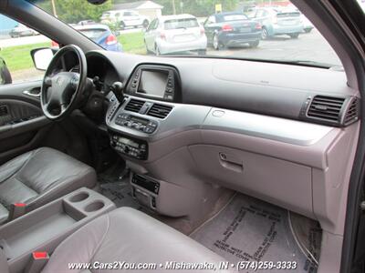 2010 Honda Odyssey Touring   - Photo 26 - Mishawaka, IN 46545