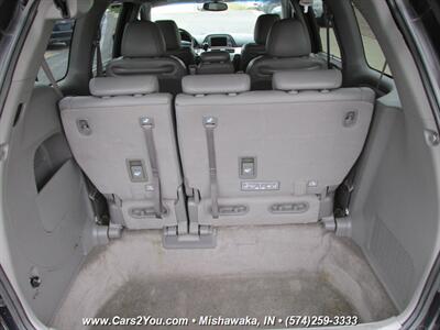 2010 Honda Odyssey Touring   - Photo 19 - Mishawaka, IN 46545