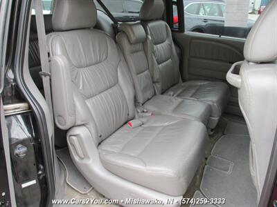 2010 Honda Odyssey Touring   - Photo 22 - Mishawaka, IN 46545