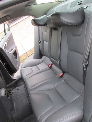 2015 Volvo S60 T5 Premier - Photo 15 - Mishawaka, IN 46545