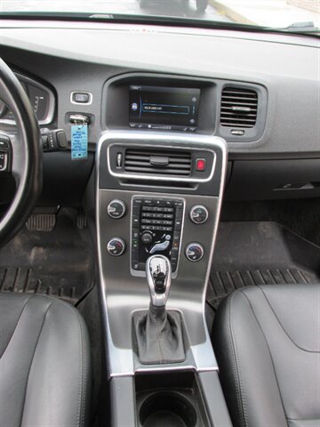 2015 Volvo S60 T5 Premier - Photo 31 - Mishawaka, IN 46545