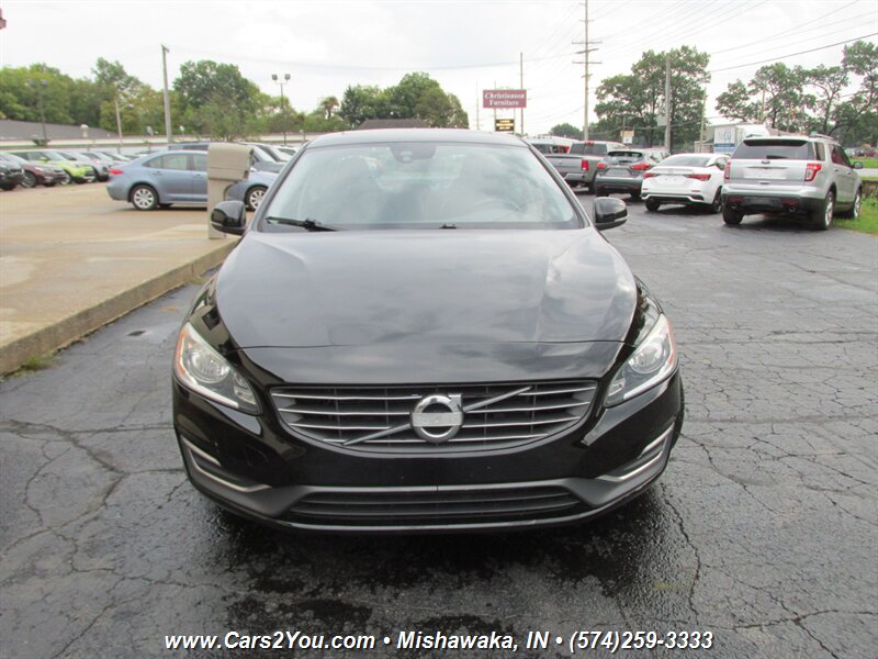 2015 Volvo S60 T5 Premier - Photo 2 - Mishawaka, IN 46545