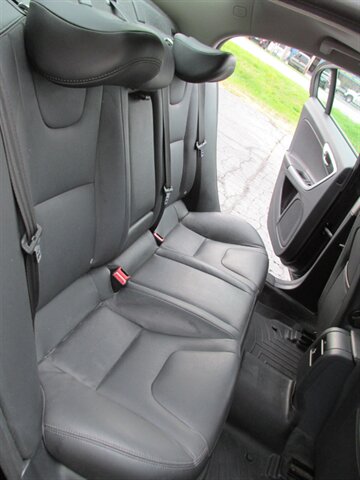 2015 Volvo S60 T5 Premier - Photo 19 - Mishawaka, IN 46545