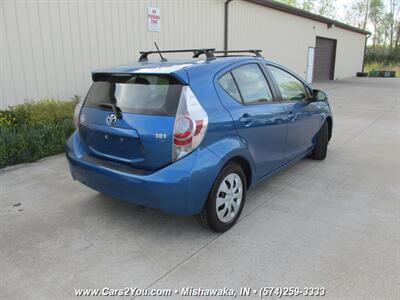 2012 Toyota Prius c Hybrid Electric   - Photo 3 - Mishawaka, IN 46545