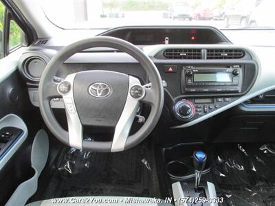 2012 Toyota Prius c Hybrid Electric   - Photo 18 - Mishawaka, IN 46545