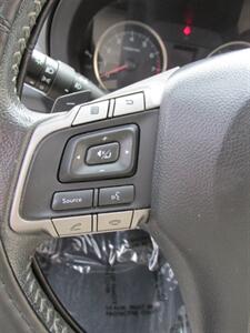 2015 Subaru Impreza 2.0i Premium AWD   - Photo 11 - Mishawaka, IN 46545