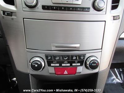 2012 Subaru Outback 2.5i Premium AWD   - Photo 28 - Mishawaka, IN 46545