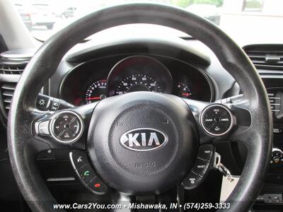 2015 Kia Soul +   - Photo 17 - Mishawaka, IN 46545