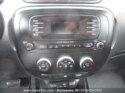 2015 Kia Soul +   - Photo 20 - Mishawaka, IN 46545