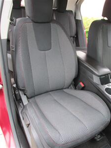 2016 Chevrolet Equinox LT AWD   - Photo 14 - Mishawaka, IN 46545