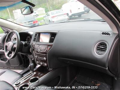 2015 Nissan Pathfinder SL 4x4   - Photo 23 - Mishawaka, IN 46545