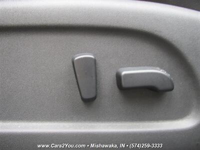 2015 Nissan Pathfinder SL 4x4   - Photo 22 - Mishawaka, IN 46545