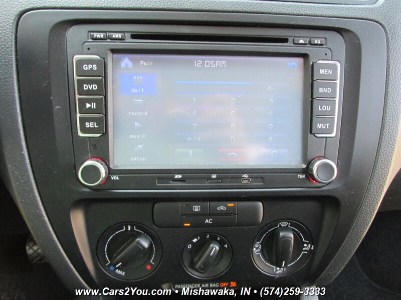 2011 Volkswagen Jetta - Photo 20 - Mishawaka, IN 46545