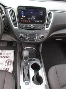 2024 Chevrolet Malibu LT   - Photo 27 - Mishawaka, IN 46545