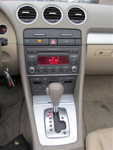 2009 Audi A4 2.0T   - Photo 29 - Mishawaka, IN 46545