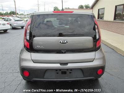 2017 Kia Soul   - Photo 5 - Mishawaka, IN 46545