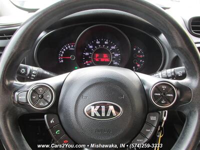 2017 Kia Soul   - Photo 20 - Mishawaka, IN 46545
