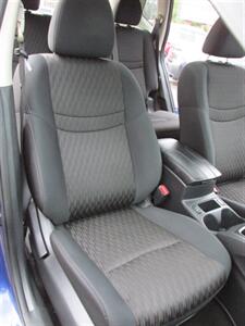 2017 Nissan Rogue SV 4x4   - Photo 18 - Mishawaka, IN 46545