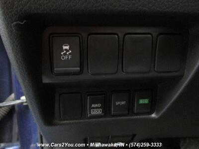 2017 Nissan Rogue SV 4x4   - Photo 24 - Mishawaka, IN 46545