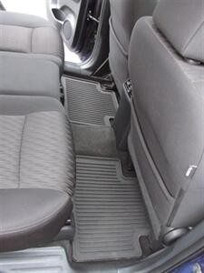 2017 Nissan Rogue SV 4x4   - Photo 17 - Mishawaka, IN 46545