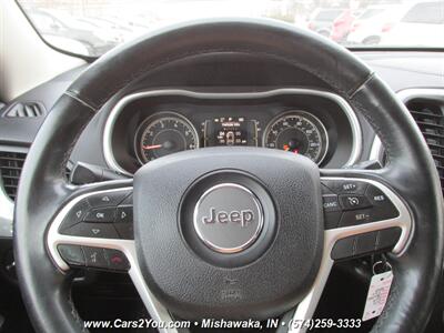 2014 Jeep Cherokee Latitude 4x4   - Photo 18 - Mishawaka, IN 46545