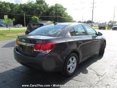 2016 Chevrolet Cruze Limited 1LT Auto   - Photo 6 - Mishawaka, IN 46545