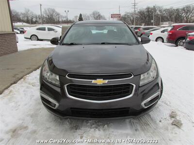 2016 Chevrolet Cruze Limited 1LT Auto - Photo 2 - Mishawaka, IN 46545