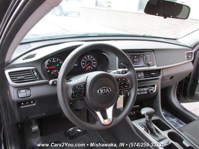 2016 Kia Optima LX - Photo 10 - Mishawaka, IN 46545