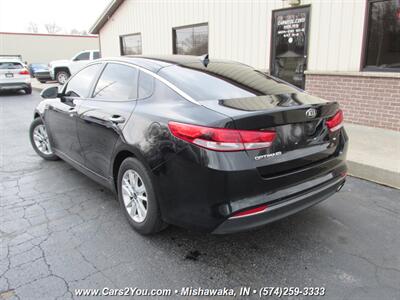2016 Kia Optima LX - Photo 5 - Mishawaka, IN 46545