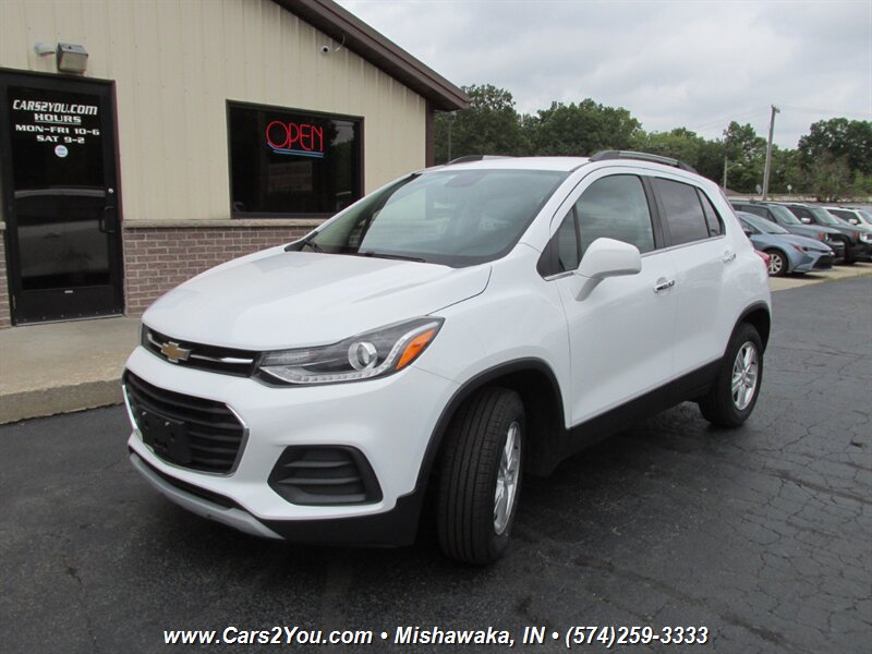 2019 Chevrolet Trax LT 4x4 - Photo 3 - Mishawaka, IN 46545