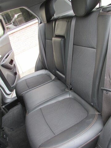 2019 Chevrolet Trax LT 4x4 - Photo 14 - Mishawaka, IN 46545