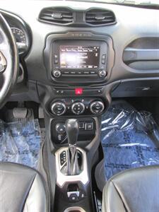 2015 Jeep Renegade Limited 4x4 - Photo 25 - Mishawaka, IN 46545