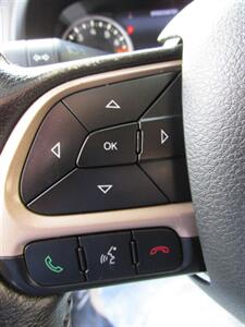 2015 Jeep Renegade Limited 4x4 - Photo 23 - Mishawaka, IN 46545