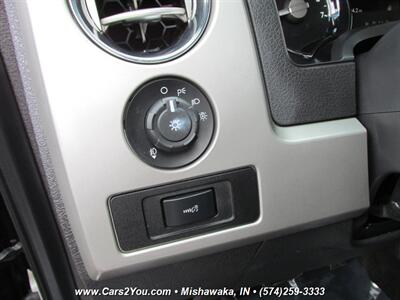 2011 Ford F-150 Lariat SuperCrew 4x4   - Photo 19 - Mishawaka, IN 46545