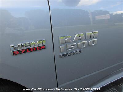 2019 RAM 1500 SLT CREW CAB   - Photo 8 - Mishawaka, IN 46545