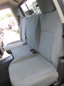 2019 RAM 1500 SLT CREW CAB   - Photo 13 - Mishawaka, IN 46545