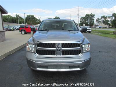 2019 RAM 1500 SLT CREW CAB   - Photo 2 - Mishawaka, IN 46545
