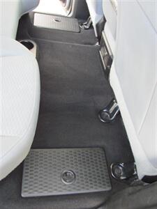 2019 RAM 1500 SLT CREW CAB   - Photo 18 - Mishawaka, IN 46545