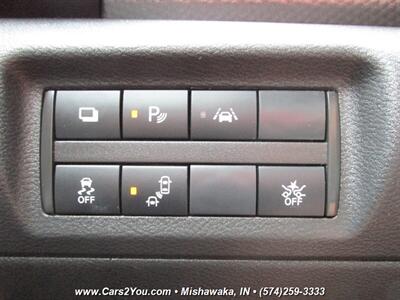 2020 Nissan Kicks S   - Photo 19 - Mishawaka, IN 46545