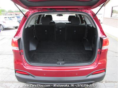 2016 Kia Sorento LX Plus Turbo 4x4   - Photo 16 - Mishawaka, IN 46545