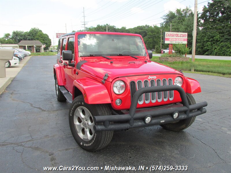 2015 Jeep Wrangler Unlimited Sahara 4x4   - Photo 1 - Mishawaka, IN 46545