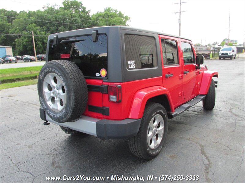 2015 Jeep Wrangler Unlimited Sahara 4x4 - Photo 5 - Mishawaka, IN 46545