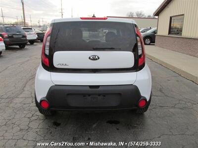 2015 Kia Soul +   - Photo 5 - Mishawaka, IN 46545