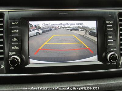 2017 Kia Sedona LX   - Photo 29 - Mishawaka, IN 46545