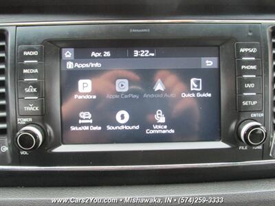 2017 Kia Sedona LX   - Photo 27 - Mishawaka, IN 46545