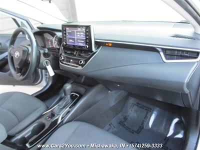 2021 Toyota Corolla LE   - Photo 18 - Mishawaka, IN 46545